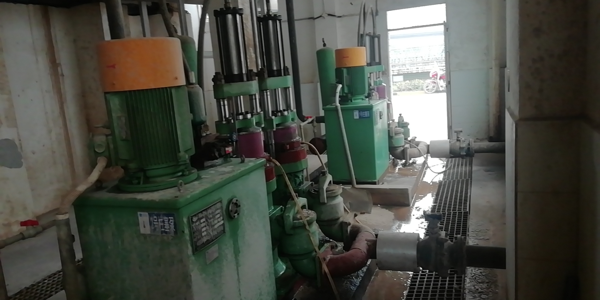 貴州都勻污水處理廠柱塞泵替換螺桿泵實例5 貴州都勻污水處理廠柱塞泵替換螺桿泵實例5