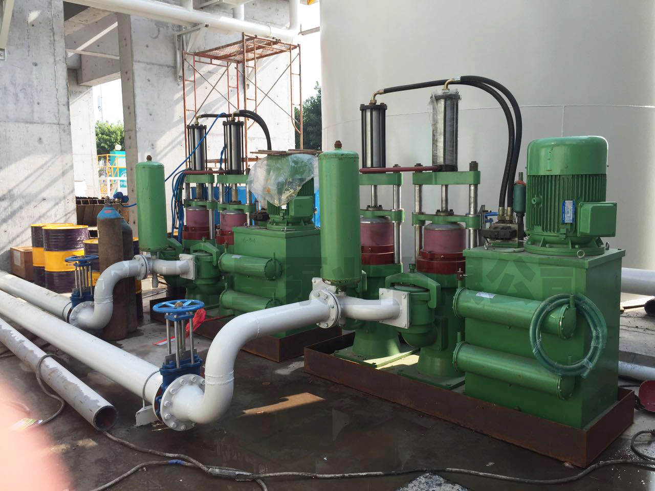 華星陶瓷柱塞泵盾構(gòu)污泥使用現(xiàn)場-03 華星陶瓷柱塞泵盾構(gòu)污泥使用現(xiàn)場-03